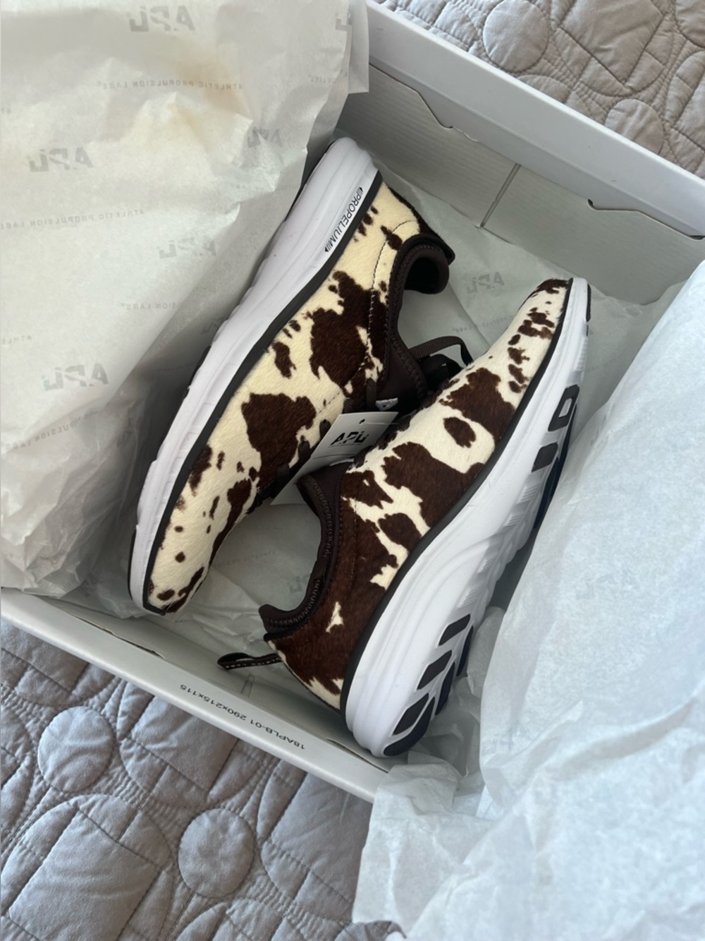 APL WOMEN'S ICONIC PHANTOM DEEP BROWN/WHITE/COW SIZE 6.5 - Picture 13 of 15